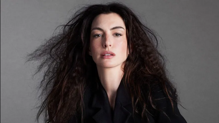 Anne Hathaway Talks Her Spring Must-Haves (Sheer Skirts!), Hanging Out with Donatella Versace, and More-0