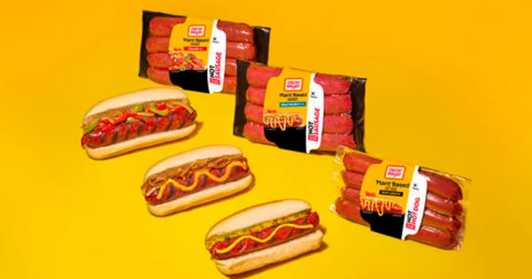  hotdog hot dog red hot packet French loaf cheeseburger-0