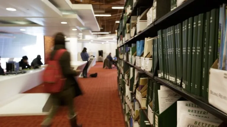  library bookshop bookstore bookstall bookcase shoe shop shoe-shop shoe store-0