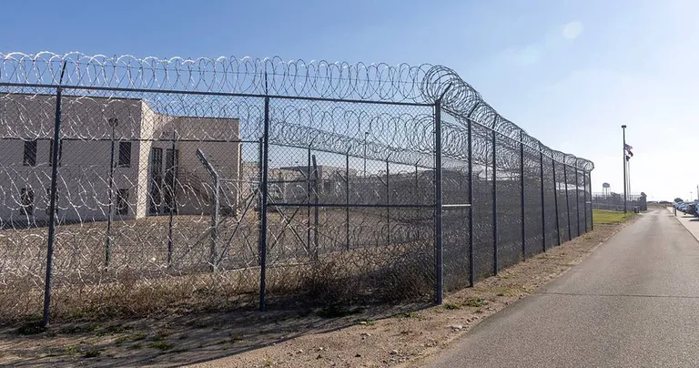  prison prison house chainlink fence worm fence snake fence snake-rail fence Virginia fence turnstile-0