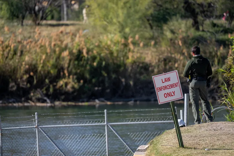  dam dike dyke worm fence snake fence snake-rail fence Virginia fence lakeside lakeshore street sign-0