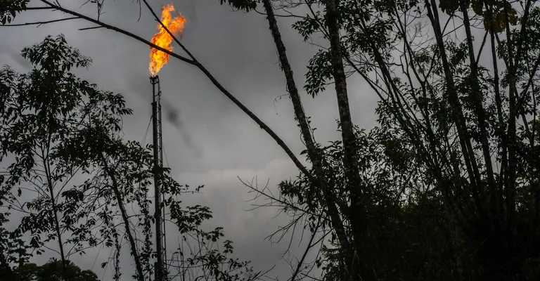  torch volcano pole balloon-0