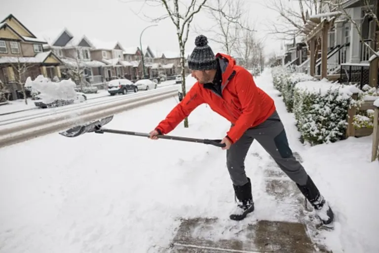  shovel ski mask broom snowplow snowplough-0