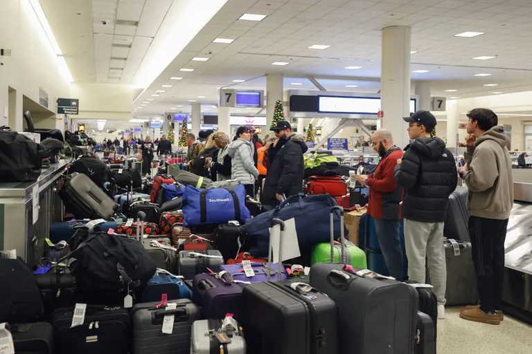  turnstile grocery store grocery food market market bullet train bullet shoe shop shoe-shop shoe store-0