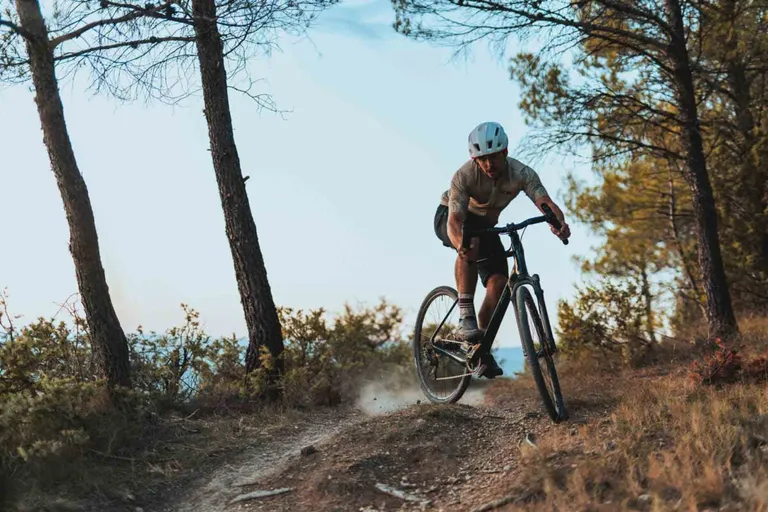  mountain bike all-terrain bike off-roader alp crash helmet bicycle-built-for-two tandem bicycle tandem-0