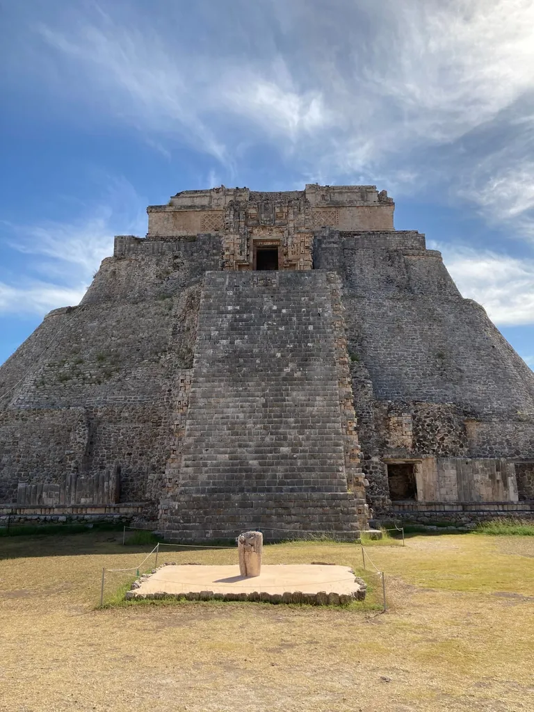  megalith megalithic structure stupa tope castle promontory headland head foreland-0